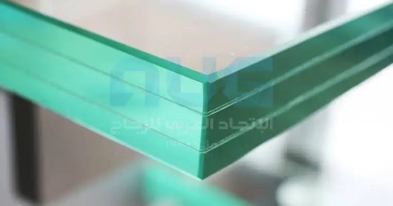 أنواع زجاج تربلكس